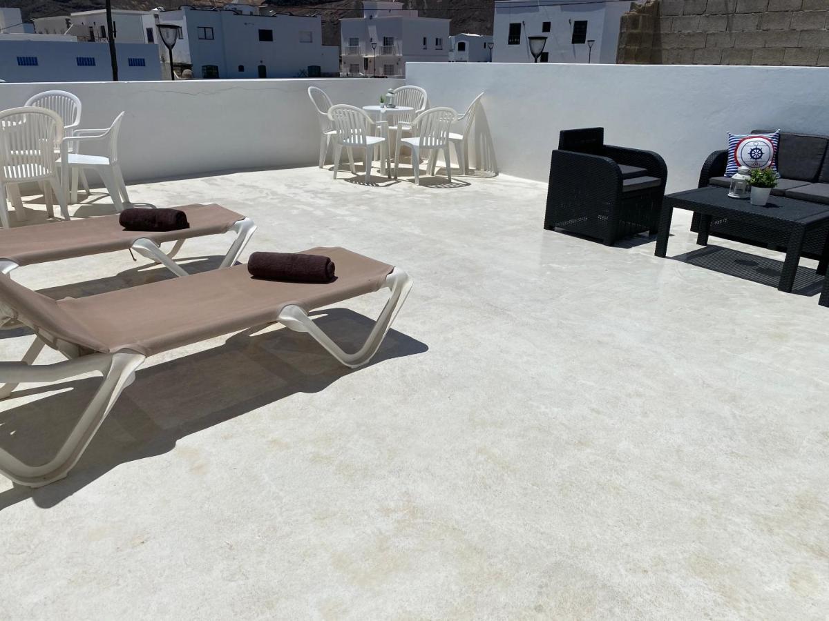 Mirador Del Muelle House Hostel Orzola Luaran gambar